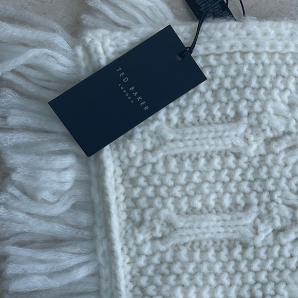 TED BAKER SCARF NEW WITH TAGS - Picture 4 of 4